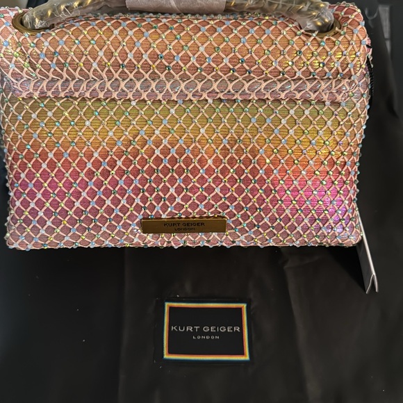 🌹🌹🌹Kurt Geiger London Mini Kensington Soft Convertible Crossbody Bag🌹🌹🌹 - Picture 12 of 17